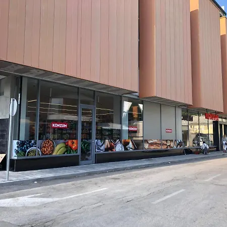 Hard Rock For Two Livno